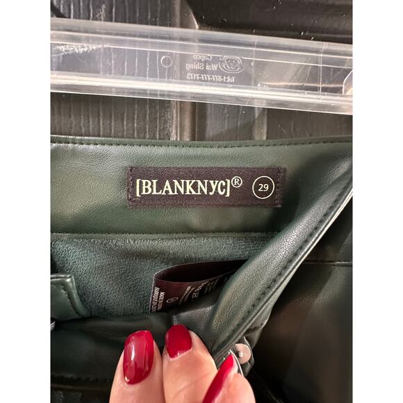 NWT Blank NYC Women's Green Vegan Leather High Rise Wide Leg Pants Size 29 - Picture 3 of 9